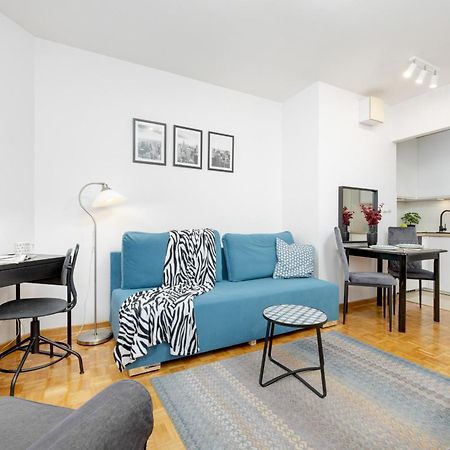 Bukowinska Apartment With Balcony And Parking And Swimming Pool By Noclegi Renters Varsavia Esterno foto
